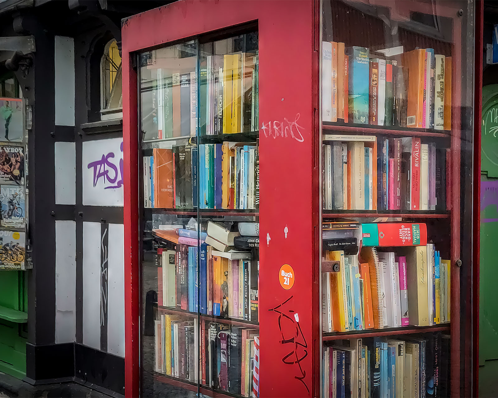 Bücherbox am Laurentiusplatz